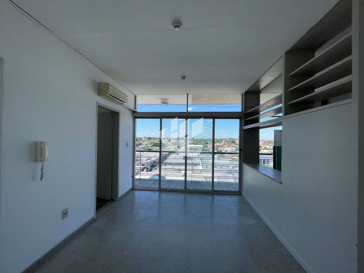 Apartamento ID.1561 - APARTAMENTO CENTRICO CON MUY BUENA VISTA