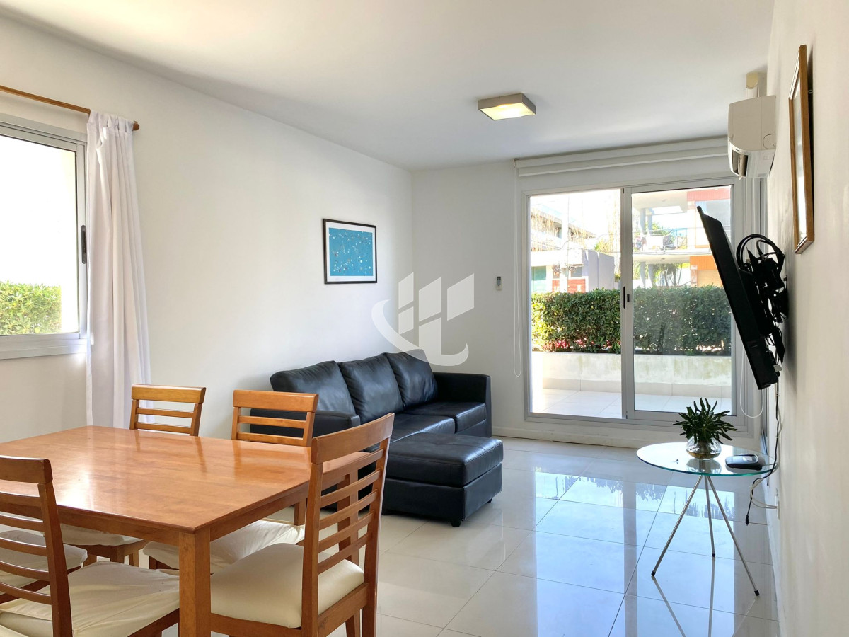 Apartamento ID.1224 - Venta departamento 2 dormitorios en Península, Punta del Este 