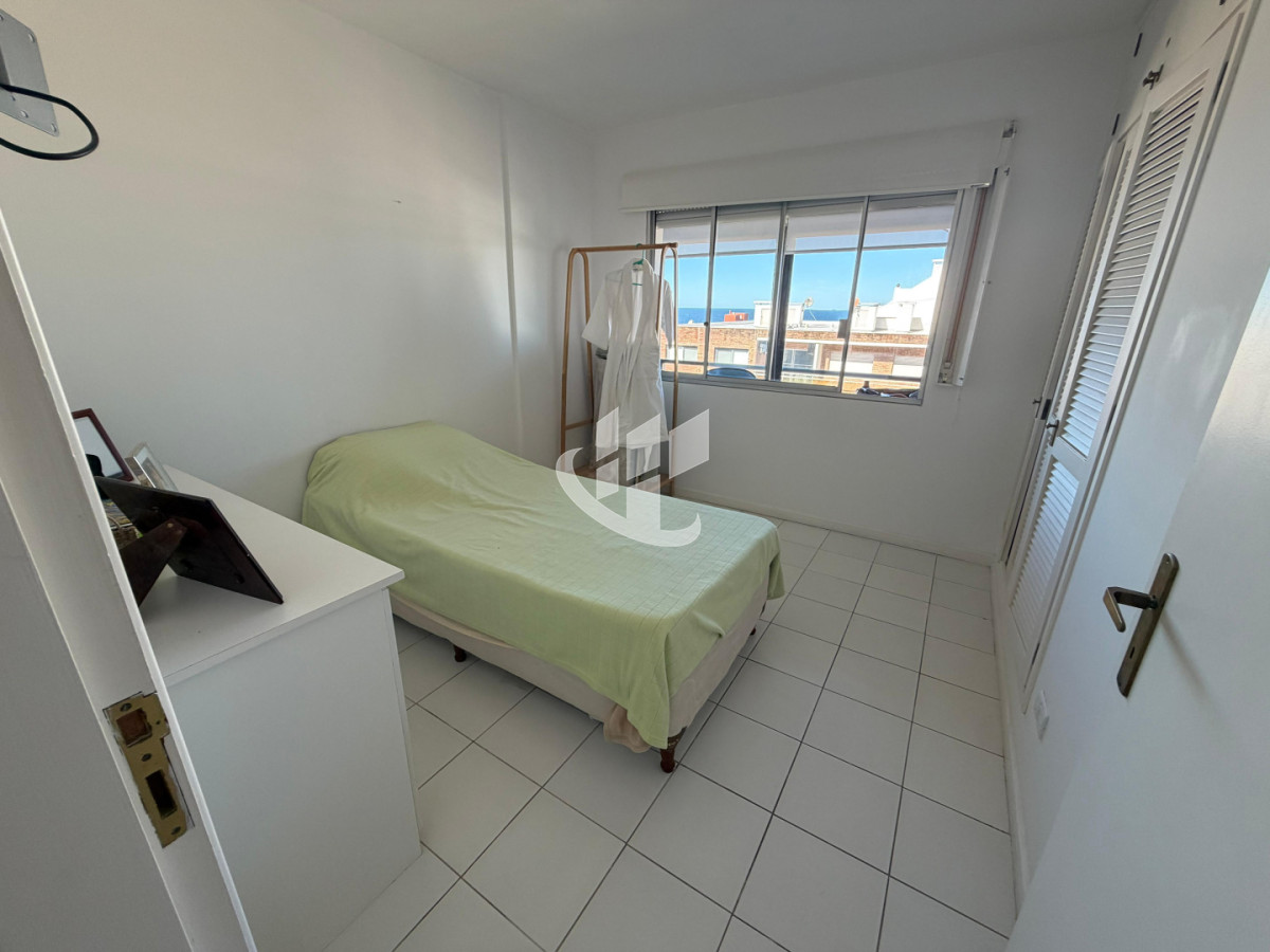 Apartamento ID.1336 - PUNTA DEL ESTE PENINSULA PENT HOUSE 2 DORMITORIOS 3 BAÑOS TERRAZA CON VISTA!!! GARAGE