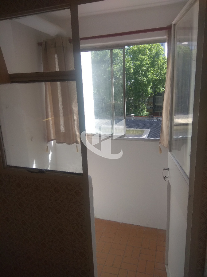Apartamento ID.1818 - Apartamento en alquiler 1dormitrio. Pocitos a 1 cuadra del mar.
