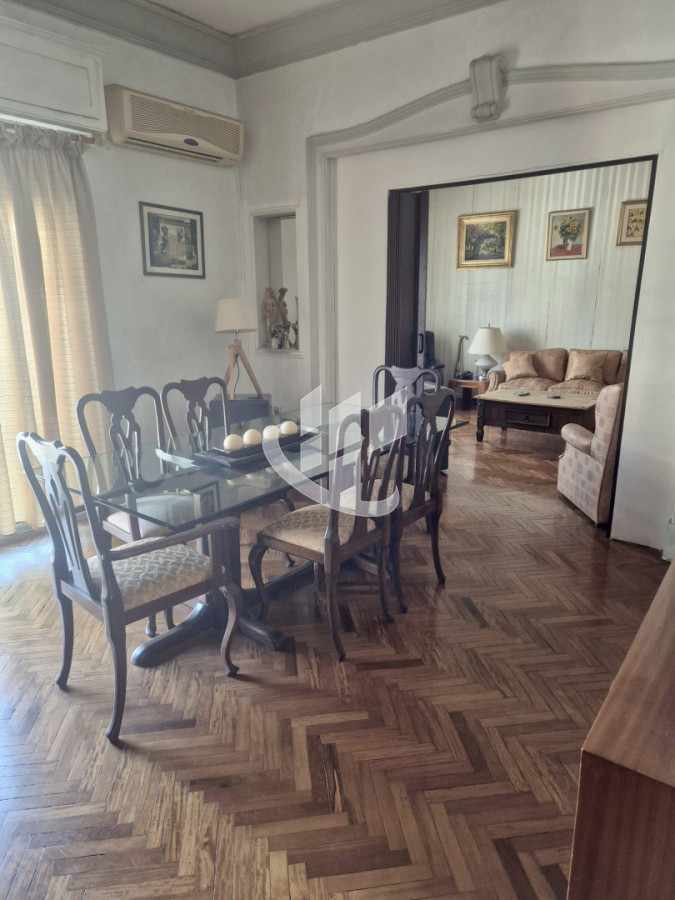 Apartamento ID.2248 - Apartamento en venta de 3 dormitorios, 2 baños y garaje en Tres Cruces