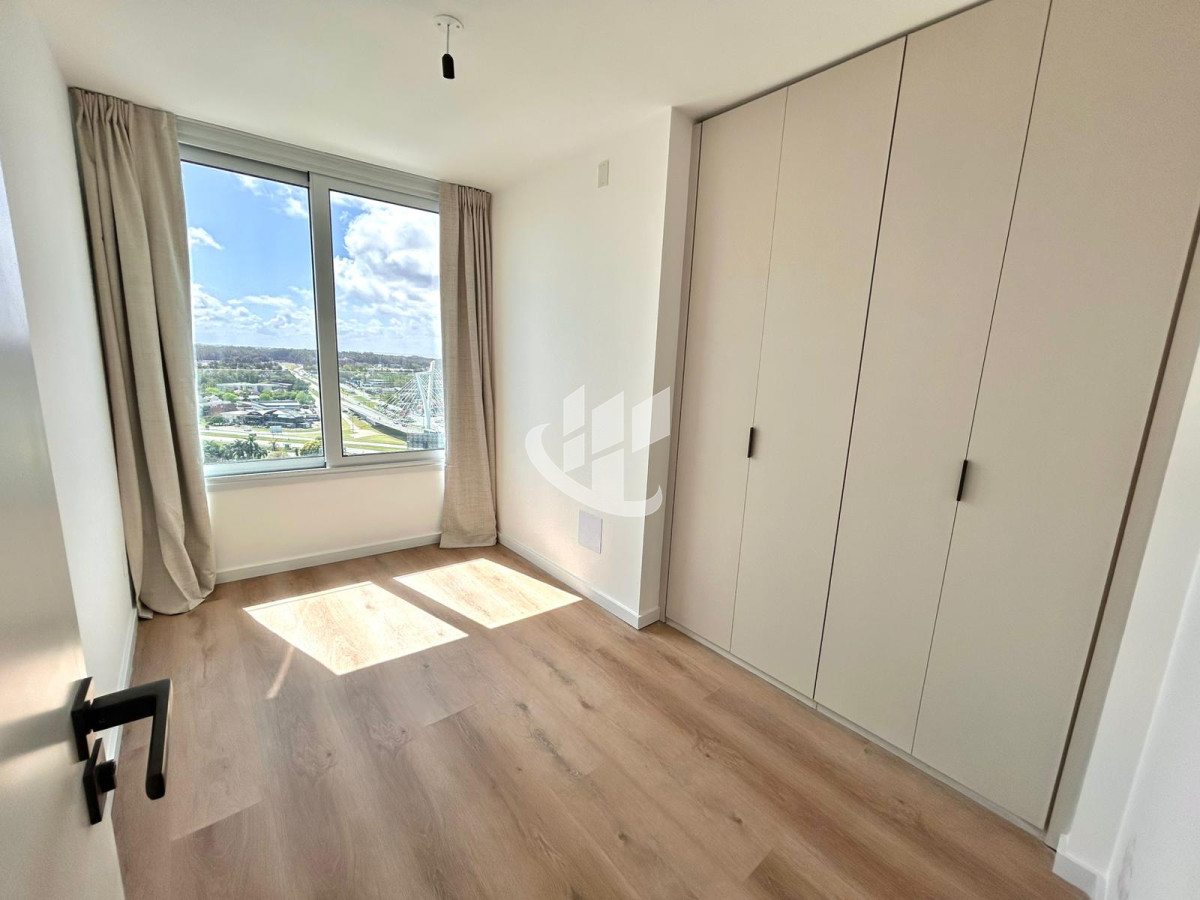 Apartamento ID.2240 - Venta Apartamento 3 Dormitorios con Garaje Doble en Parque Miramar - Orientación Norte