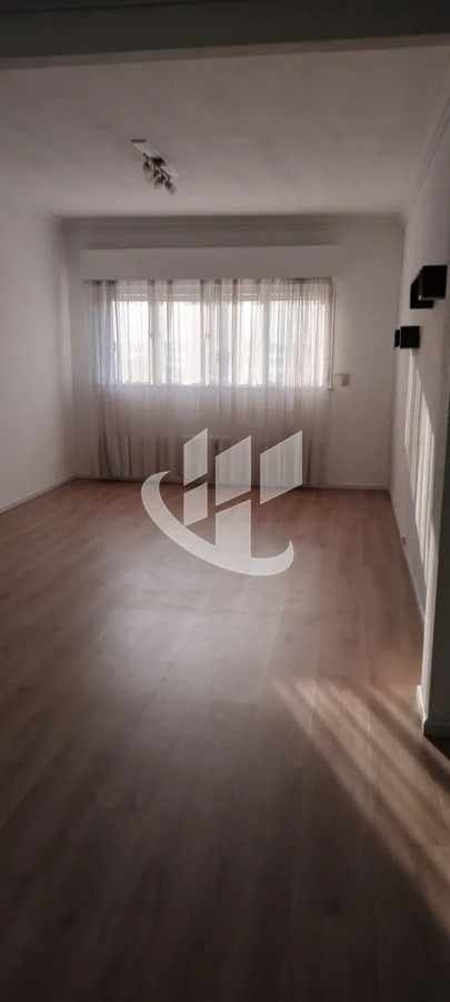 Apartamento ID.2321 - APARTAMENTO DEEPOCA RECICLADO EN VENTA 3 DORMITORIOS 2 BAÑOS