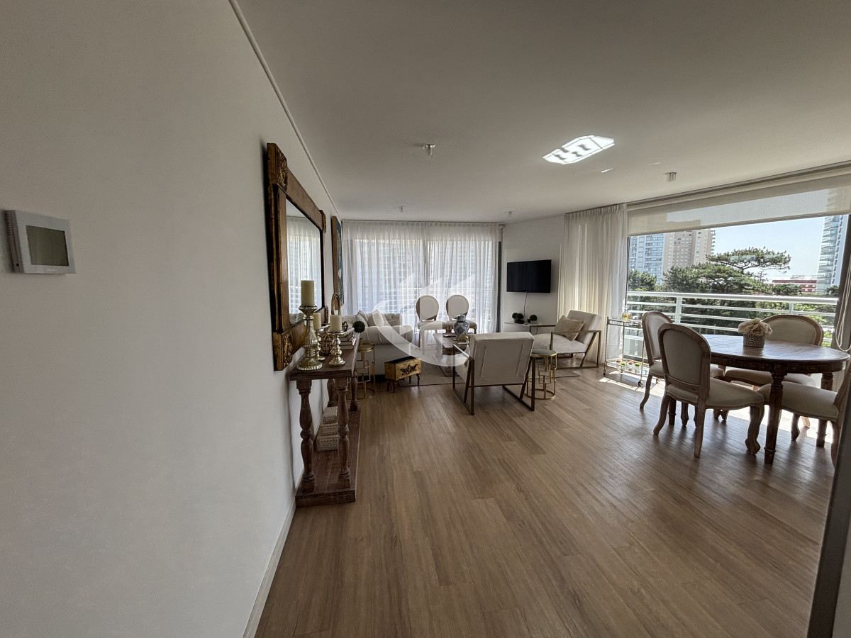 Apartamento ID.2309 - PUNTA DEL ESTE LA PASTORA A METROS DE PLAYA MANSA 2 DORMITORIOS 2 BAÑOS EN VENTA