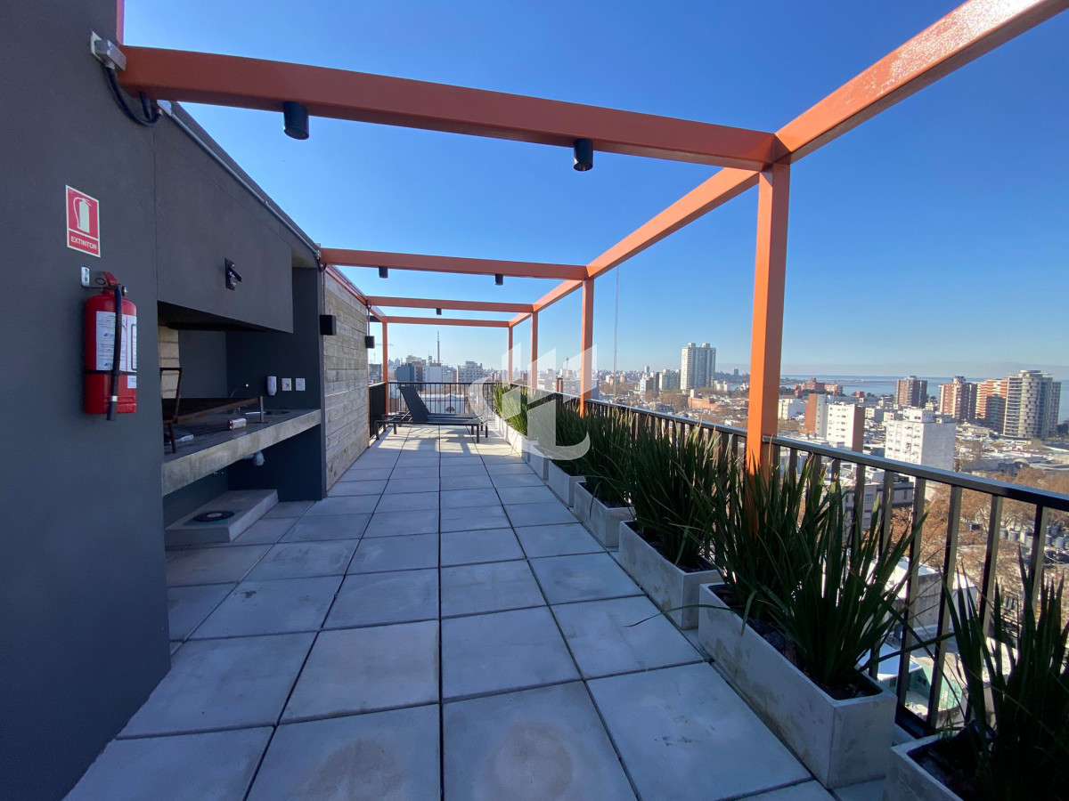 Apartamento ID.2023 - Apartamento en venta 2 dormitorios Barrio Sur, Montevideo. 01 Sync. 
