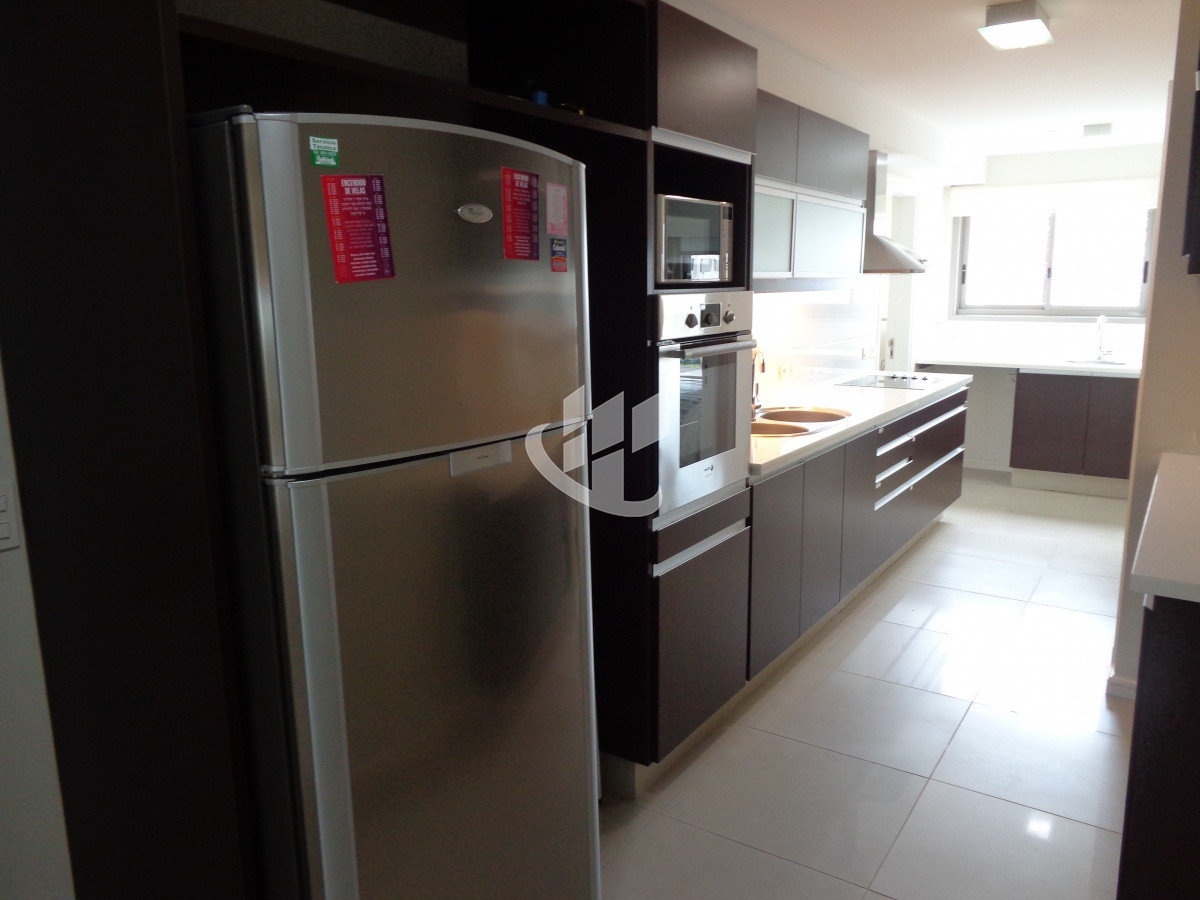 Apartamento ID.1400 - PUNTA DEL ESTE IMPERIALE FRENTE AL MAR! 3 DORMITORIOS 