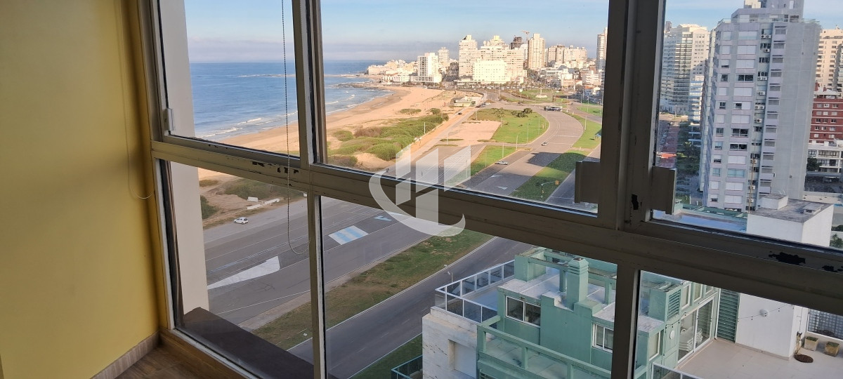 Apartamento ID.1404 - PUNTA DEL ESTE APARTAMENTO 2 DORMITORIOS EDIFICIO CON SERVICIOS