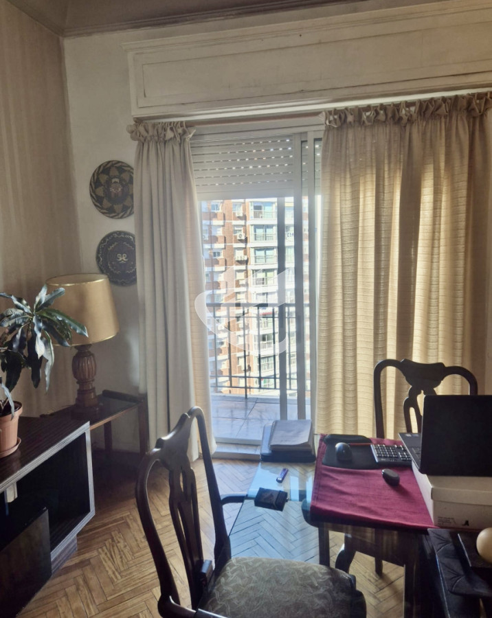 Apartamento ID.2248 - Apartamento en venta de 3 dormitorios, 2 baños y garaje en Tres Cruces