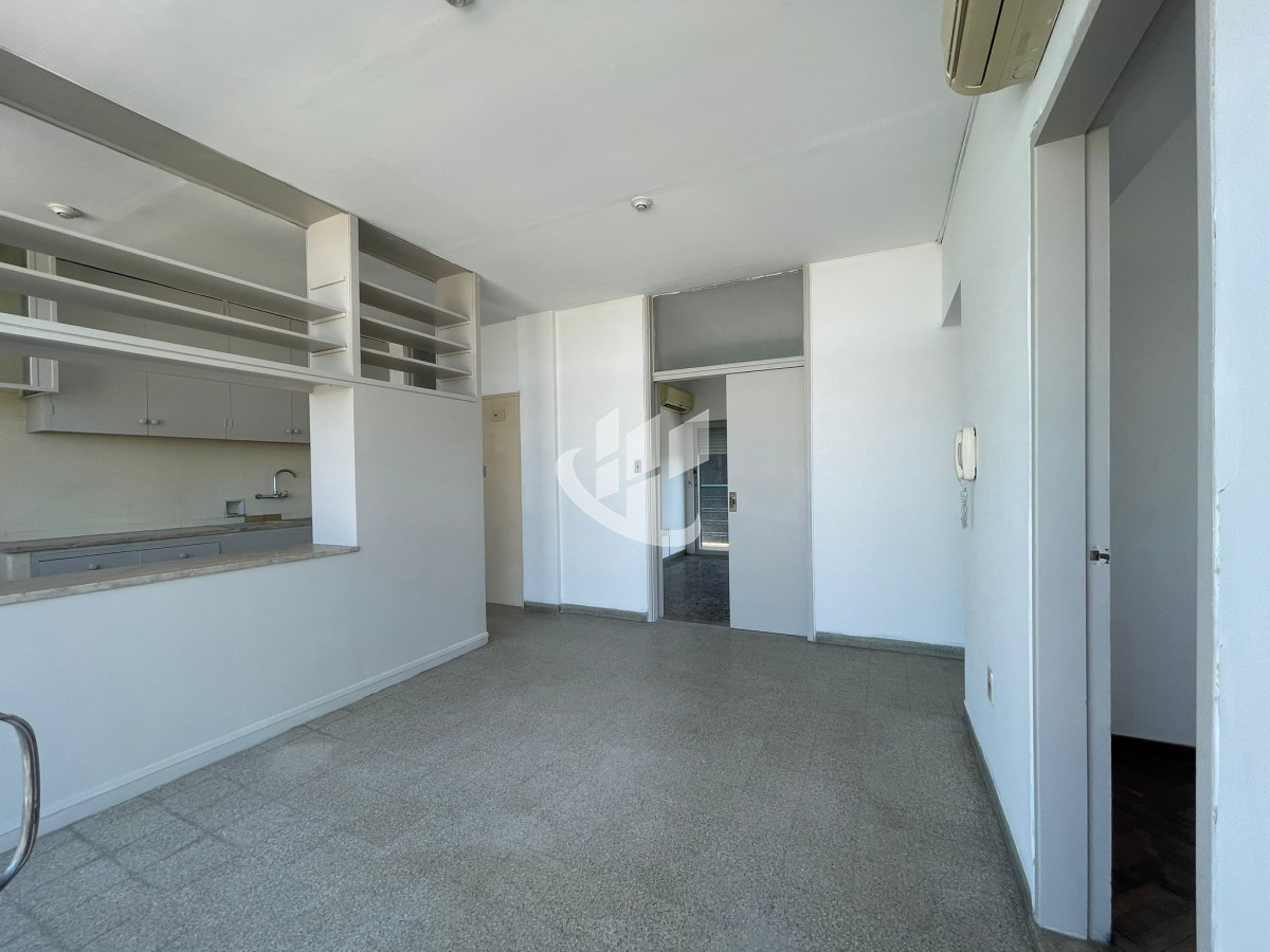Apartamento ID.1561 - APARTAMENTO CENTRICO CON MUY BUENA VISTA