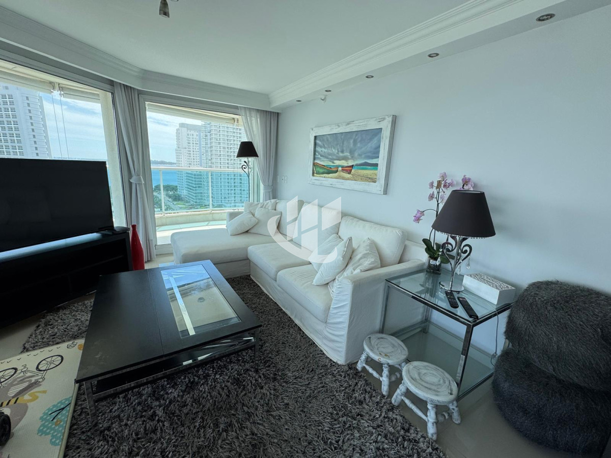 Apartamento ID.1604 - PUNTA DEL ESTE MANSA APARTAMENTO DE 3 DORMITORIOS DEPENDENCIA PARRILLERO AMENITIES