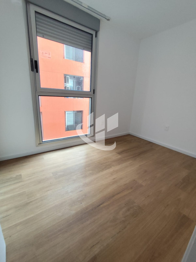 Apartamento ID.2253 - Apartamento En Venta En Barrio Sur Con Balcón A ESTRENAR