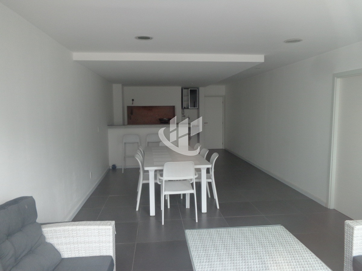 Apartamento ID.2335 - PUNTA DEL ESTE PENINSULA EDIFICIO MODERNO CON AMENITIES 2 DORMITORIOS 2 BAÑOS GARAGE