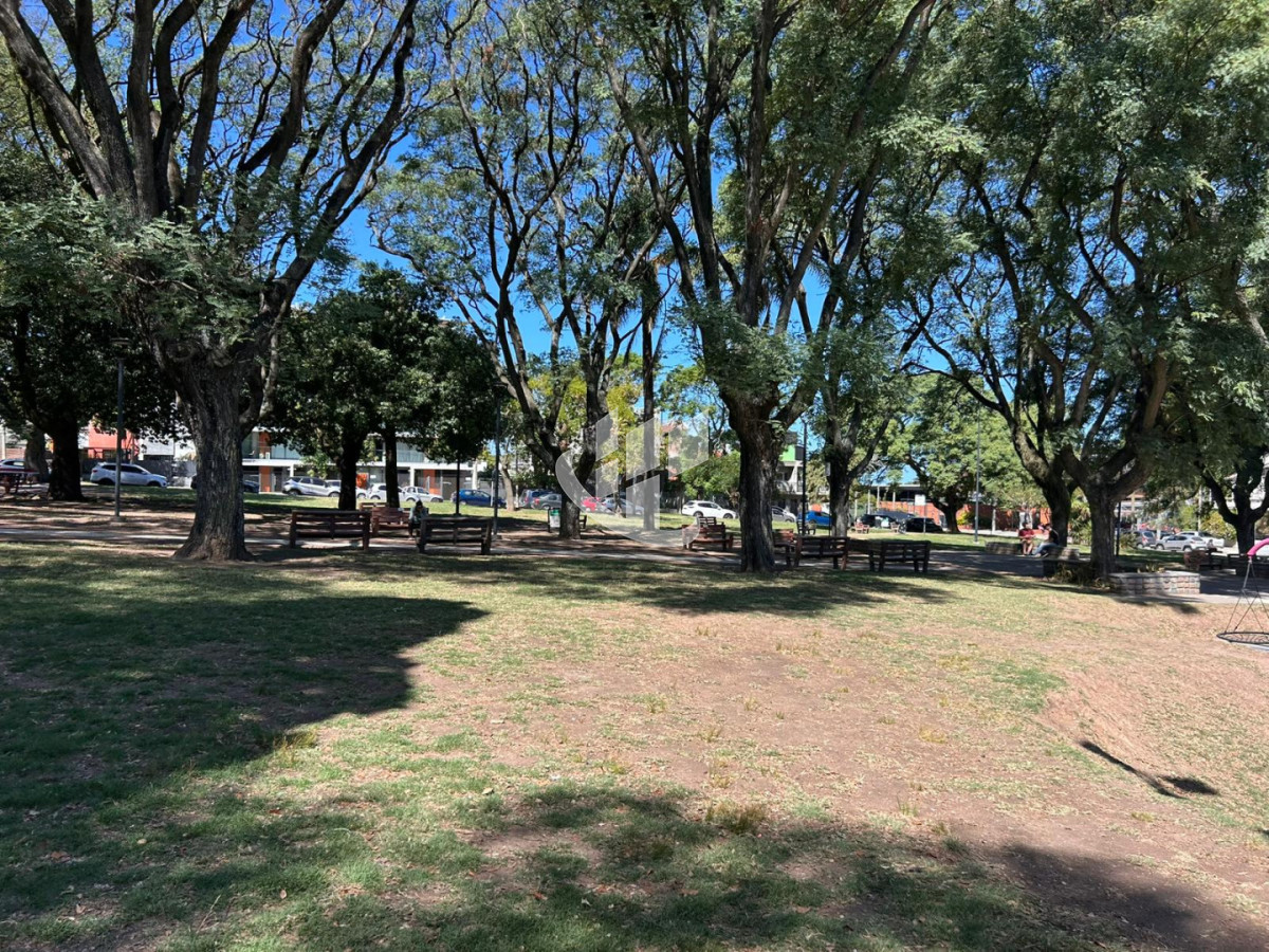 Apartamento ID.2517 - Venta Apartamento 1 Dormitorio con Balcón y Vista a la Rambla, Buceo