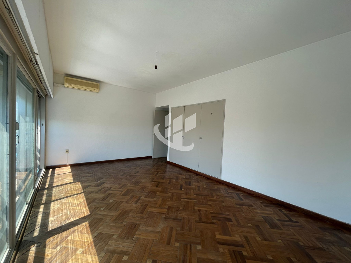 Apartamento ID.1561 - APARTAMENTO CENTRICO CON MUY BUENA VISTA
