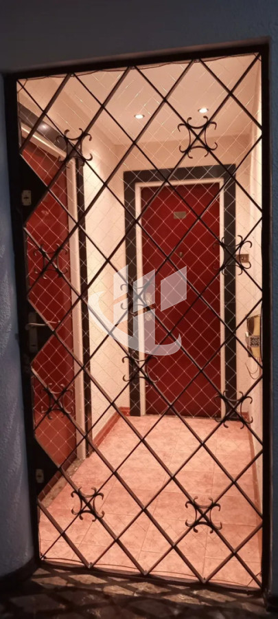 Apartamento ID.2321 - APARTAMENTO DEEPOCA RECICLADO EN VENTA 3 DORMITORIOS 2 BAÑOS