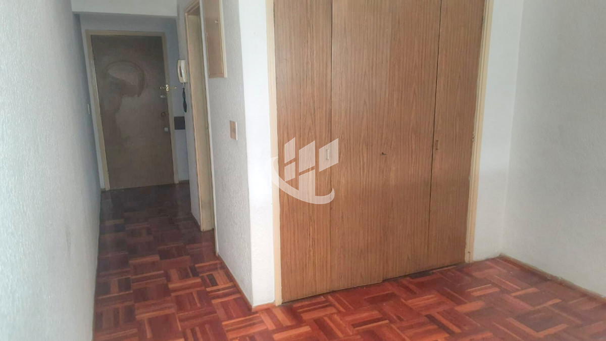 Apartamento ID.1051 - Alquiler anual, monoambiente, Cordón, Montevideo