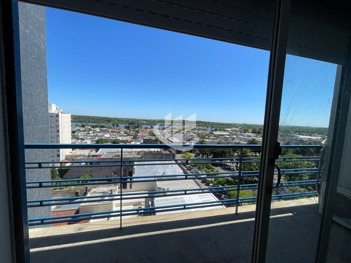 Apartamento ID.1561 - APARTAMENTO CENTRICO CON MUY BUENA VISTA