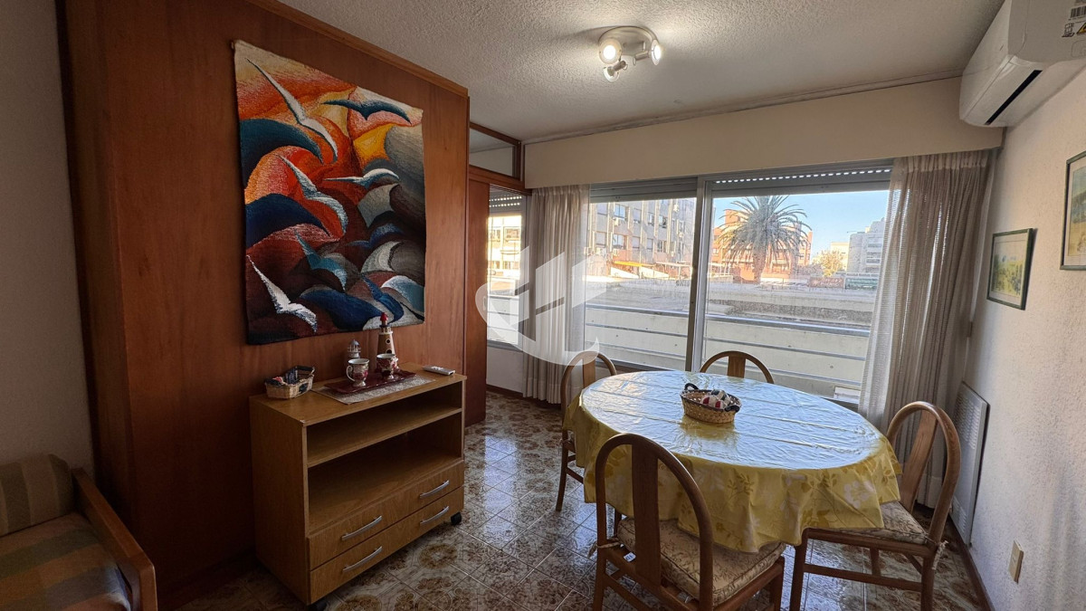 Apartamento ID.1845 - APARTAMENTO EN VENTA.Punta del Este.