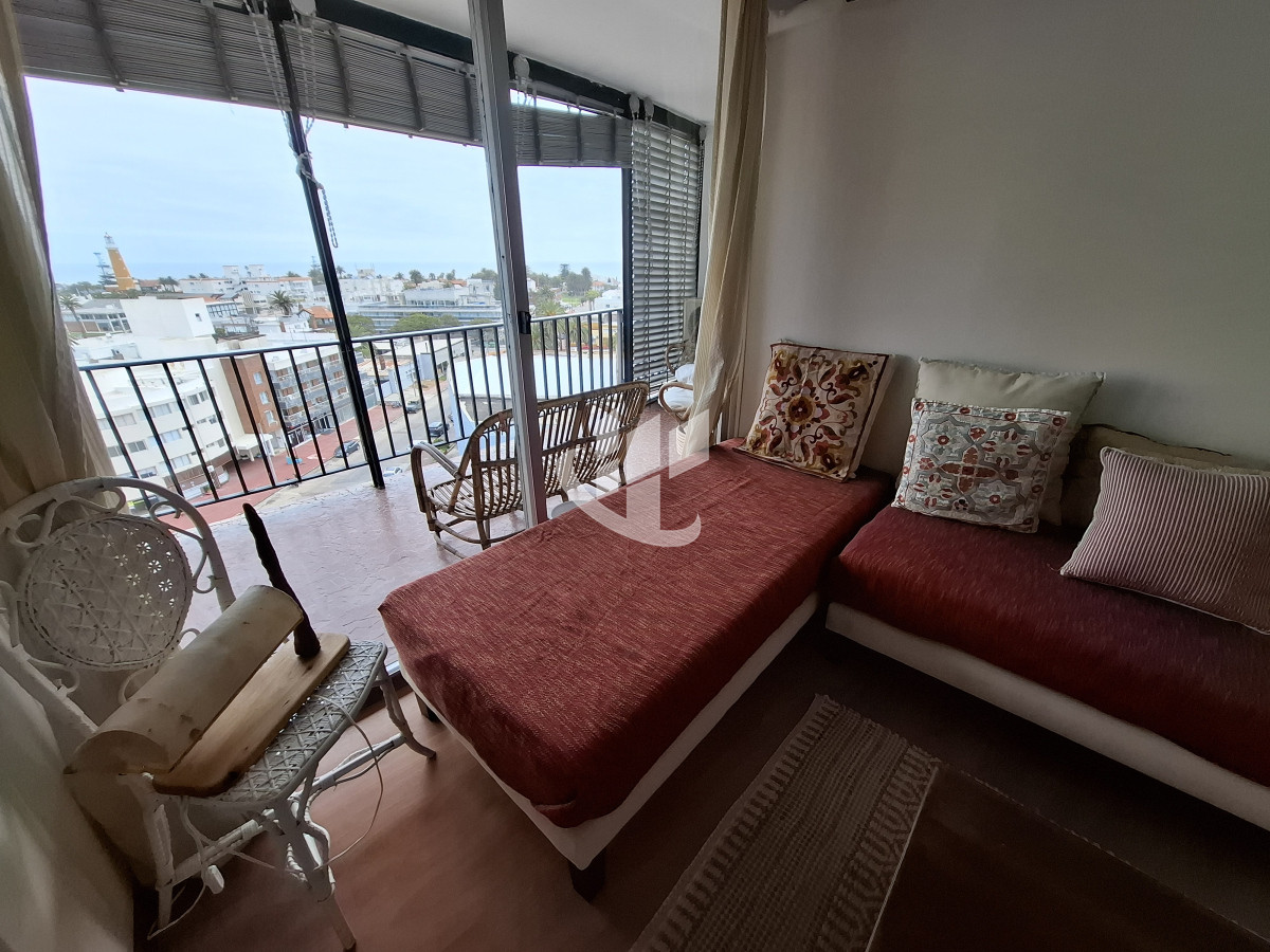 Apartamento ID.1506 - Venta apartamento,2 dormitorios,vista a punta del Este.