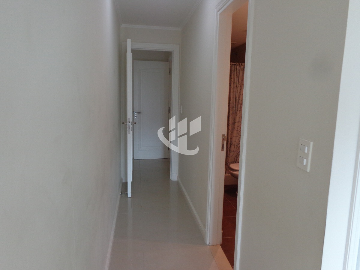 Apartamento ID.1400 - PUNTA DEL ESTE IMPERIALE FRENTE AL MAR! 3 DORMITORIOS 