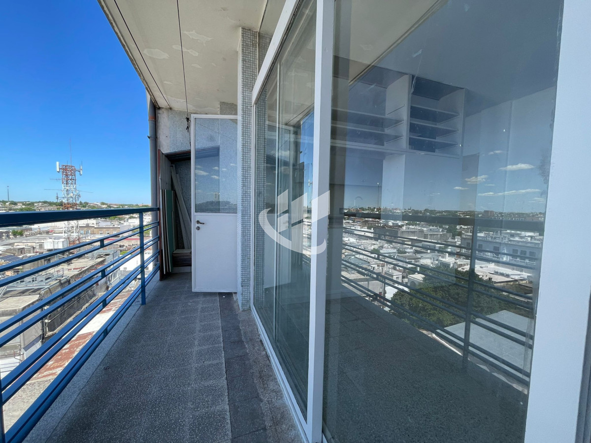 Apartamento ID.1561 - APARTAMENTO CENTRICO CON MUY BUENA VISTA