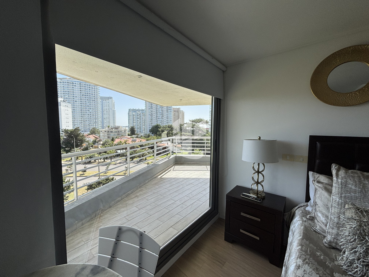 Apartamento ID.2309 - PUNTA DEL ESTE LA PASTORA A METROS DE PLAYA MANSA 2 DORMITORIOS 2 BAÑOS EN VENTA