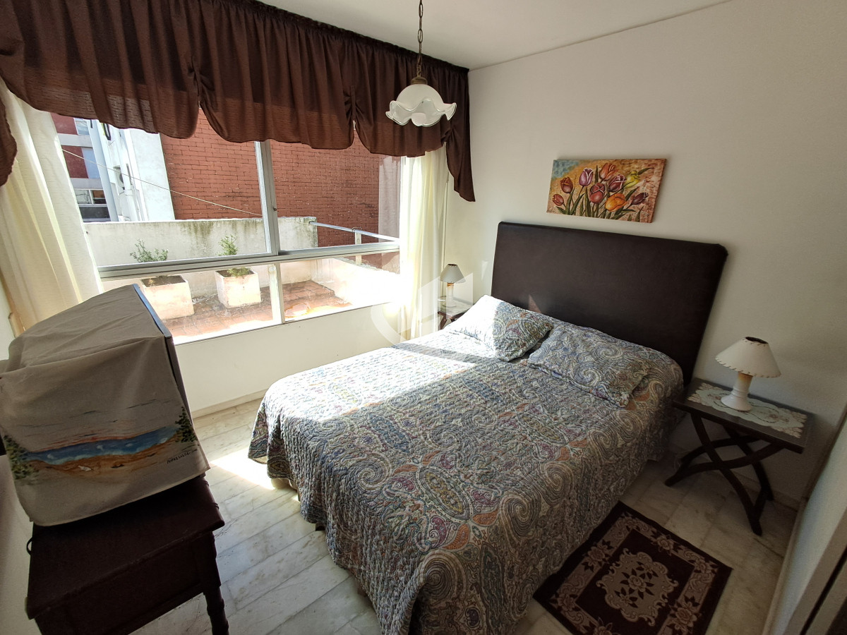 Apartamento ID.1796 - PUNTA DEL ESTE PENINSULA 2 DORMITORIOS EN VENTA