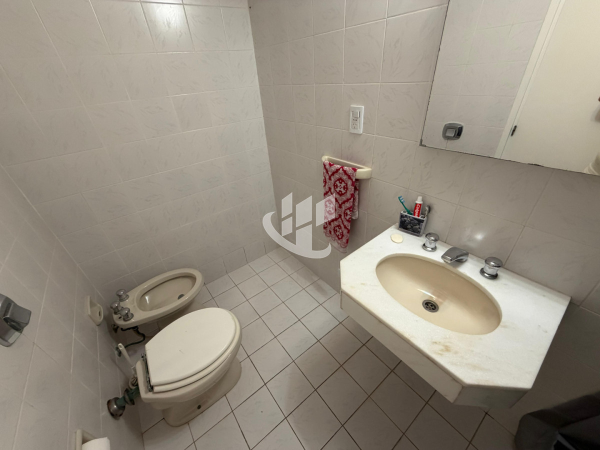 Apartamento ID.1336 - PUNTA DEL ESTE PENINSULA PENT HOUSE 2 DORMITORIOS 3 BAÑOS TERRAZA CON VISTA!!! GARAGE