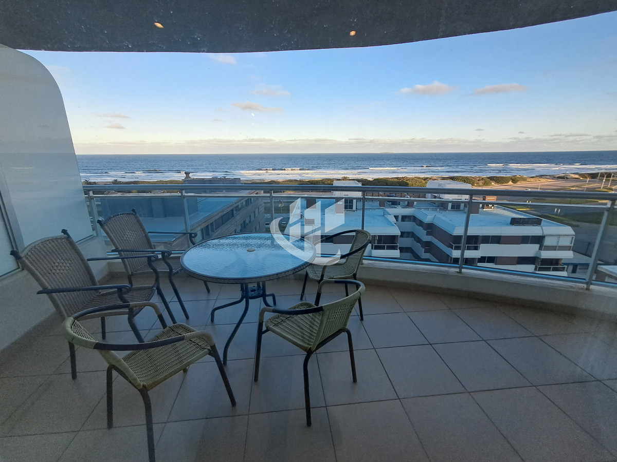 Apartamento ID.1920 - PUNTA DEL ESTE BRAVA EXCWLWNTE VISTA 3 DORMITORIOS Y DEPENDENCIA