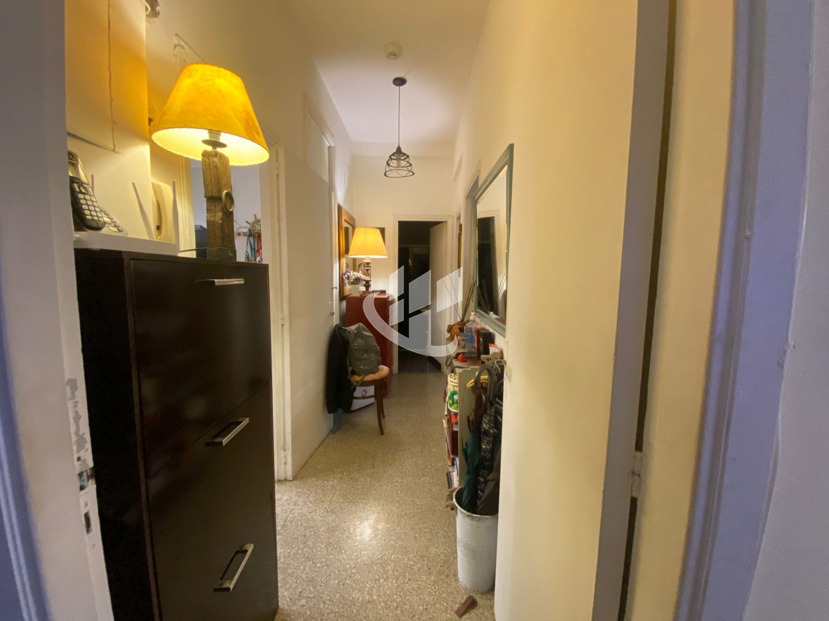 Apartamento ID.1854 - APARTAMENTO EN VENTA CORDON 2 DORMITORIOS Y SERVICIO.