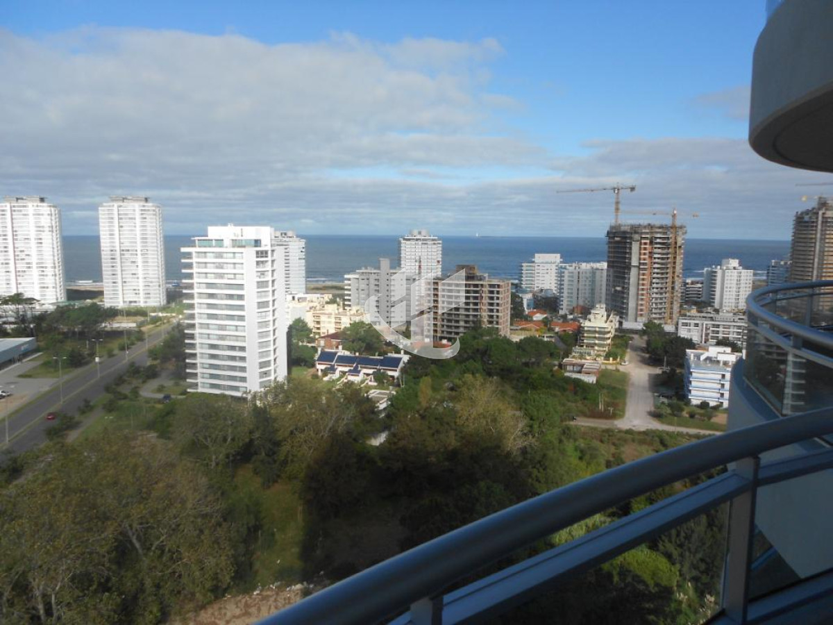 Apartamento ID.1360 - PUNTA DEL ESTE ROOSEVELT- BRAVA APTO DE 3 DORMITORIOS VENTA
