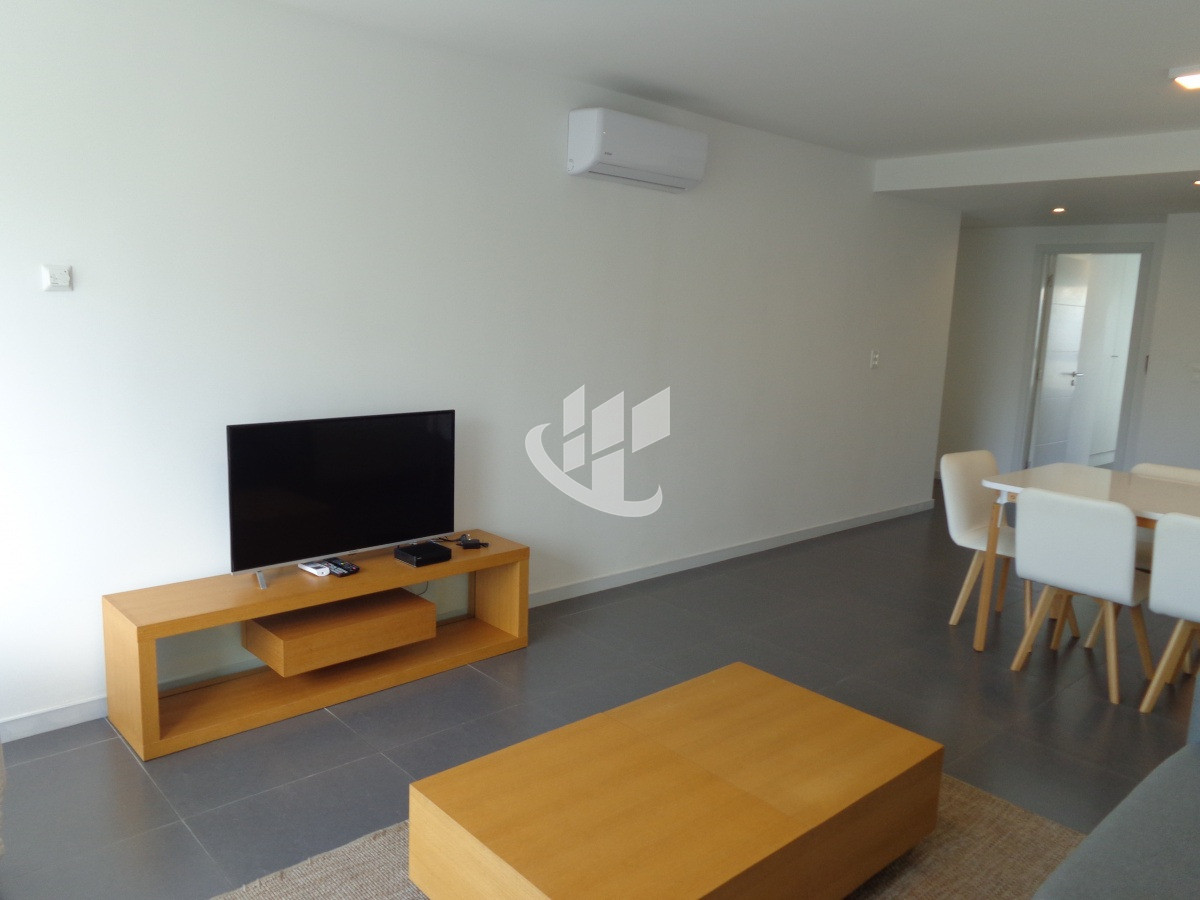 Apartamento ID.2335 - PUNTA DEL ESTE PENINSULA EDIFICIO MODERNO CON AMENITIES 2 DORMITORIOS 2 BAÑOS GARAGE