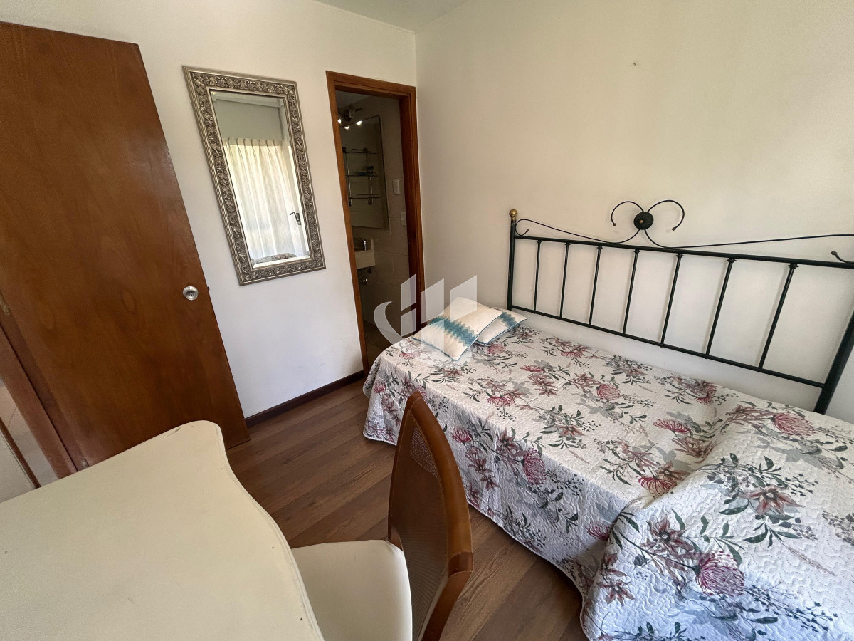 Apartamento ID.1622 - Alquiler Temporada, Punta del Este, Zona Shopping, 3 dormitorios