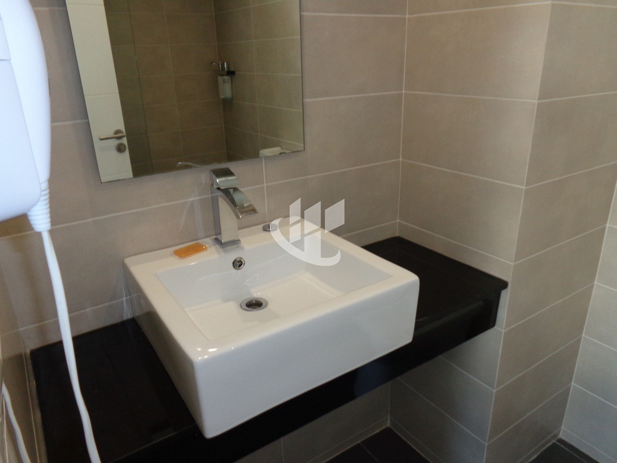 Apartamento ID.2335 - PUNTA DEL ESTE PENINSULA EDIFICIO MODERNO CON AMENITIES 2 DORMITORIOS 2 BAÑOS GARAGE