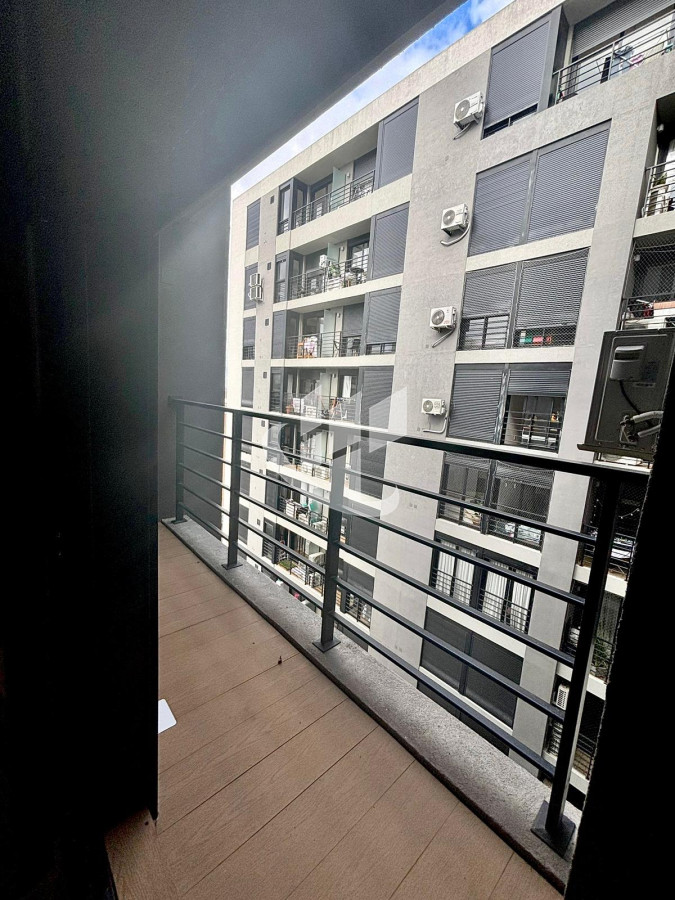 Apartamento ID.2247 - Alquiler Apto 2 Dormitorios con Terraza Amplia y Garaje