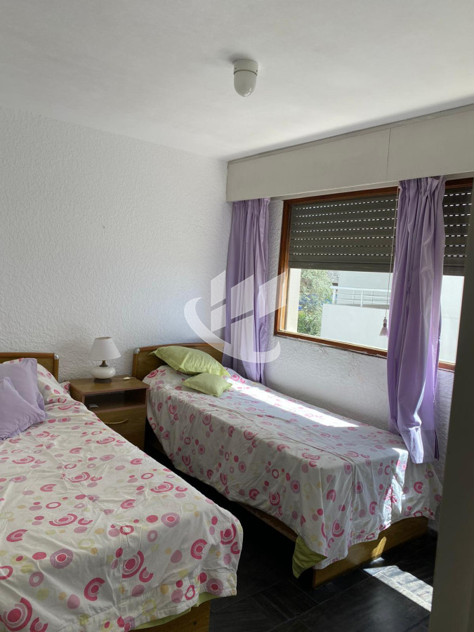 Apartamento ID.914 - Alquiler temporario , apto  2 DORMITORIO en playa brava frente al mar