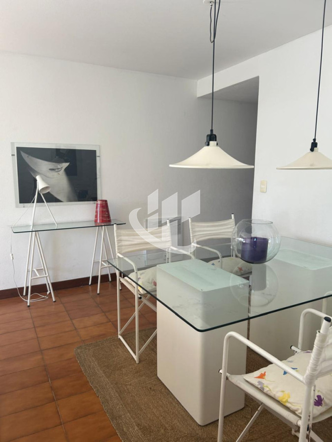 Apartamento ID.2554 - PUNTA DEL ESTE PENINSULA 1 DORMITORIO ALQUILER DE INVIERNO