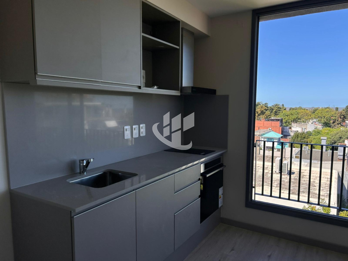 Apartamento ID.2517 - Venta Apartamento 1 Dormitorio con Balcón y Vista a la Rambla, Buceo