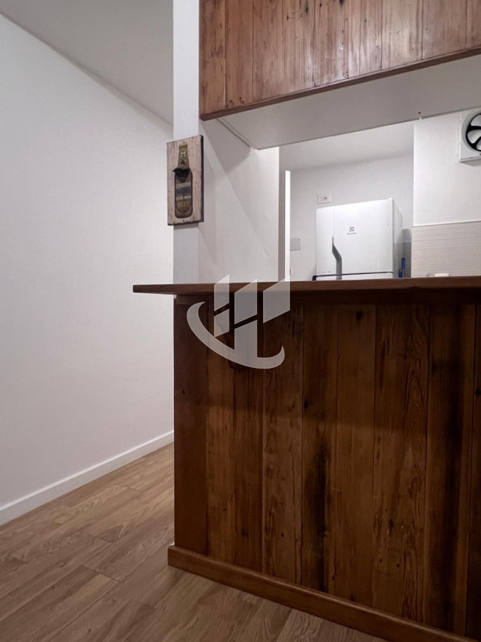 Apartamento ID.2607 - Apartamento en Alquiler, 2 dormitorios, Cordon Sur