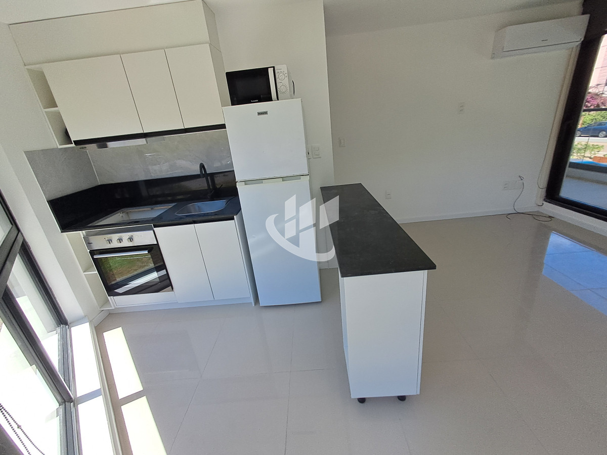 Apartamento ID.1619 - PUNTA DEL ESTE MANSA APTO DE 2 DORMITORIOS ALQUILER ANUAL