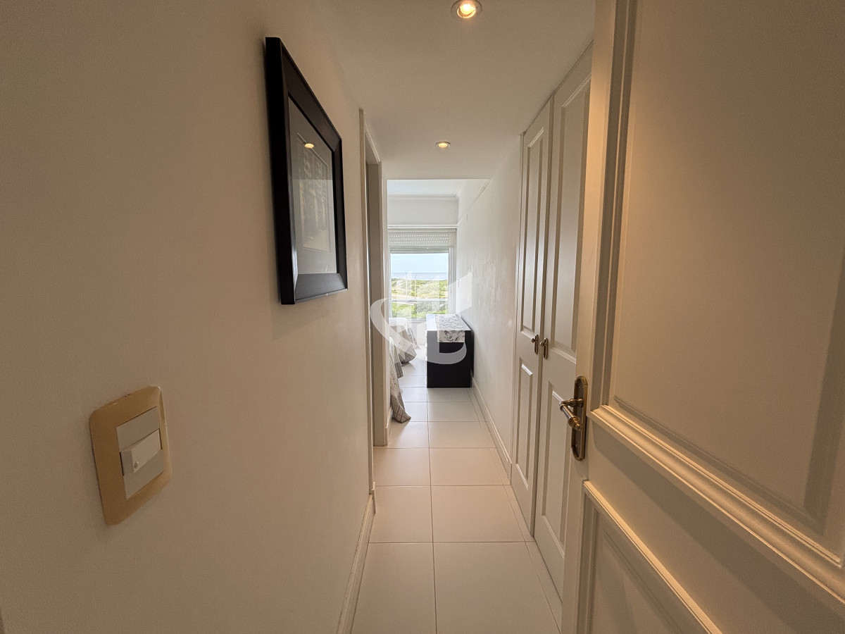 Apartamento ID.2280 - PUNTA DEL ESTE - PLAYA BRAVA - APARTAMENTO 4 DORMITORIOS - VENTA 