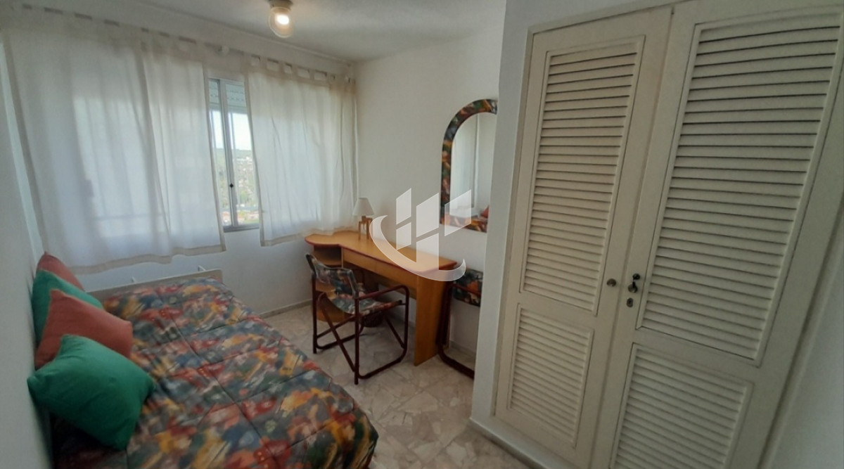 Apartamento ID.2227 - PUNTA DEL ESTE MANSA APTO 2 DORM Y DEP CON ESPECTACULAR VISTA AL MAR !