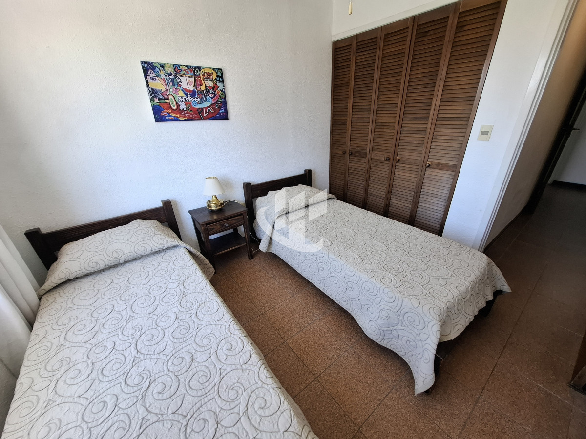 Apartamento ID.1542 - Venta apartamento 2 dormitorios, Roosevelt, Punta del Este
