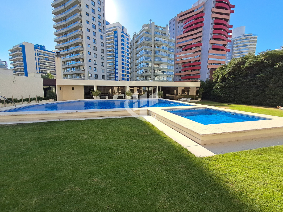 Apartamento ID.1802 - PUNTA DEL ESTE BRAVA 2 DORMITORIOS ALQUILER
