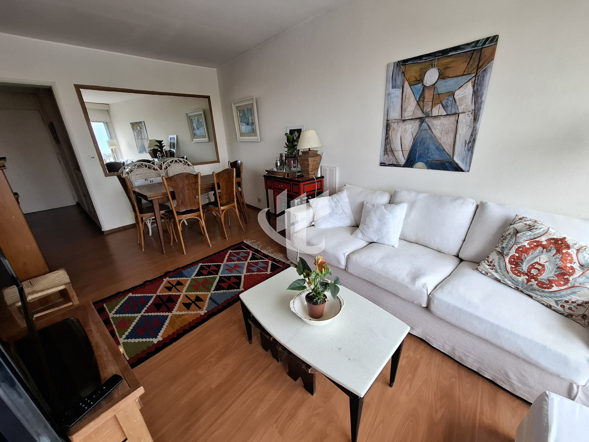 Apartamento ID.1506 - Venta apartamento,2 dormitorios,vista a punta del Este.