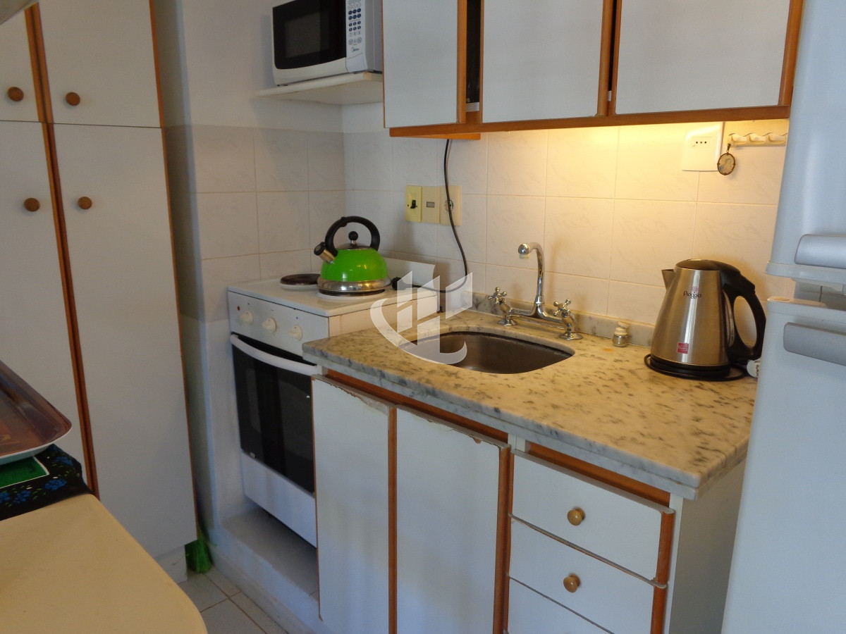 Apartamento ID.1357 - PUNTA DEL ESTE PENINSULA APARTAMENTO  2 DORMITORIOS 2 BAÑOS GARAGE VENTA 
