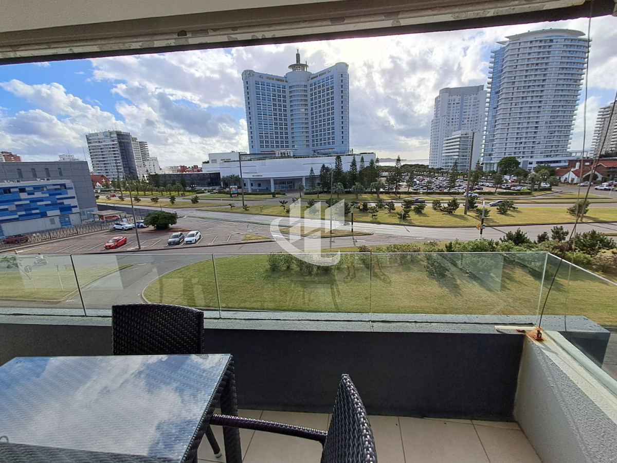 Apartamento ID.2397 - PUNTA DEL ESTE LA PASTORA A METROS DE MANSA 2 DORM Y MEDIO