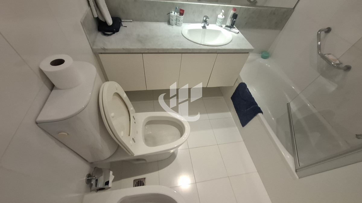 Apartamento ID.2434 - Alquiler invernal, 3 dormitorios y dependencia, Brava, Primera linea, Punta del Este