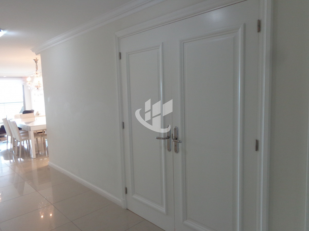 Apartamento ID.1400 - PUNTA DEL ESTE IMPERIALE FRENTE AL MAR! 3 DORMITORIOS 