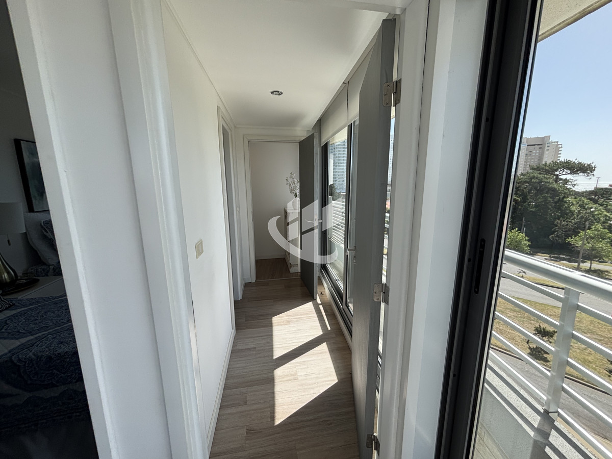 Apartamento ID.2309 - PUNTA DEL ESTE LA PASTORA A METROS DE PLAYA MANSA 2 DORMITORIOS 2 BAÑOS EN VENTA